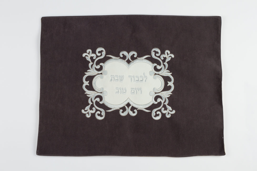 כיסוי חלות ענן, חום אפור